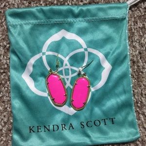 Kendra Scott Elle Earrings In Pink